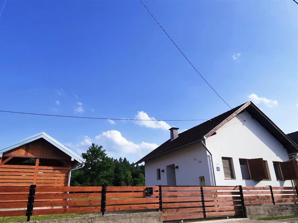 Holiday Home Little House On Papuk Slatinski Drenovac 외부 사진